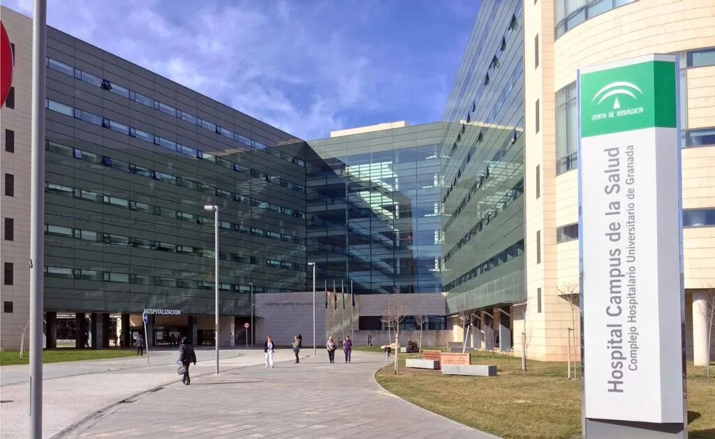 hospital campus de la salud de granada
